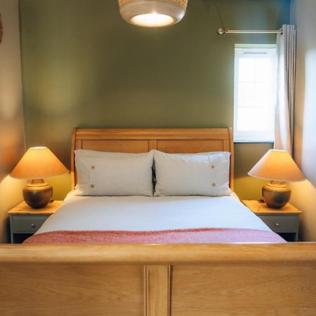 The Hideaway - Stratford Upon Avon - Central - Free Offstreet Parking - 2 Bedroom Luxury Apartment Dış mekan fotoğraf